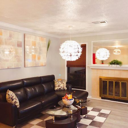2 Bedrooms Robinwood Condo Норкрос Екстериор снимка